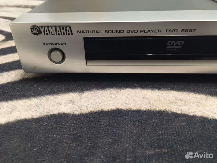 Yamaha dvd s557