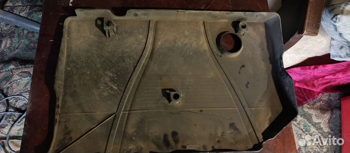 Крышка двигателя декоративная Ford Mondeo IV 2.0