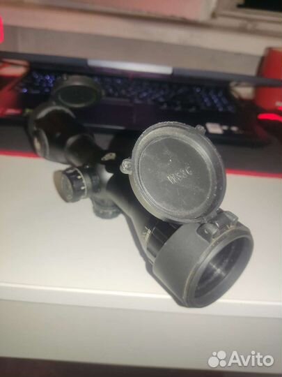 Оптический прицел UTG Leapers 4x32