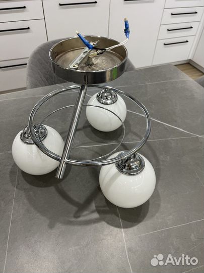 Люстра потолочная бу