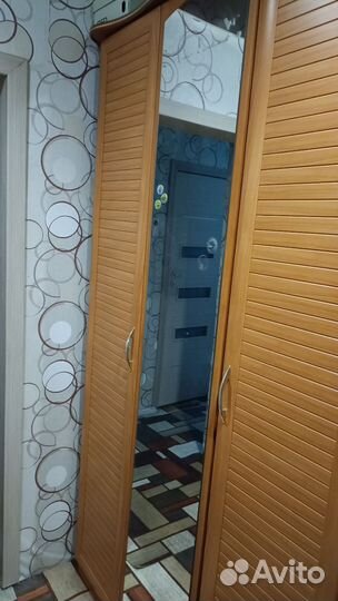 Шкафы и комоды бу дерево
