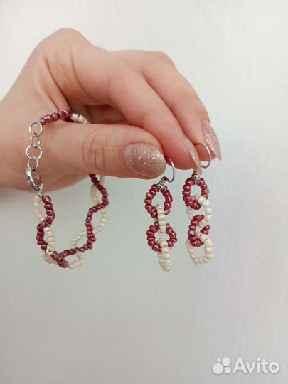 Браслет из бисера