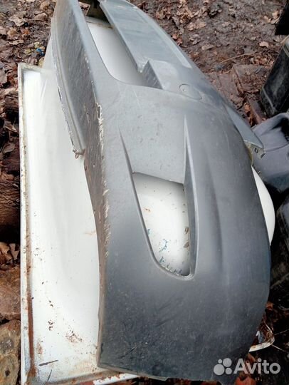 Бампер передний priora 1