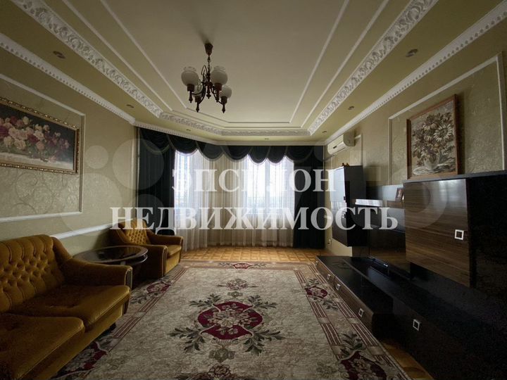 3-к. квартира, 100 м², 15/17 эт.