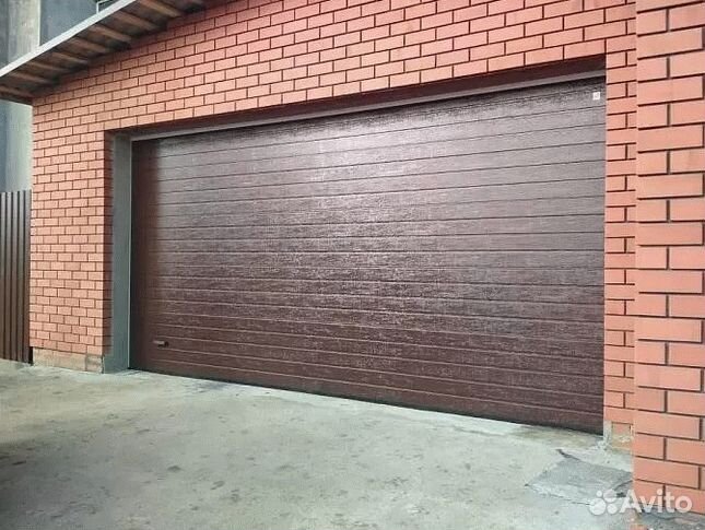 Гаражные секционные ворота Алютех 2500х2250