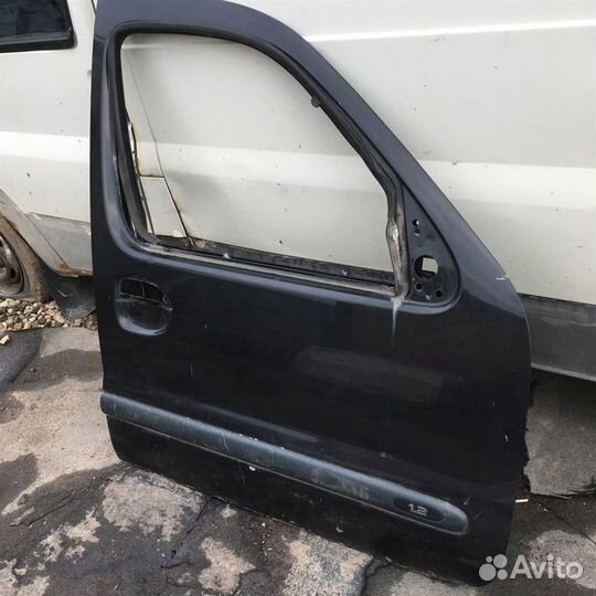 Дверь передняя правая Рено Кенгу Кангу