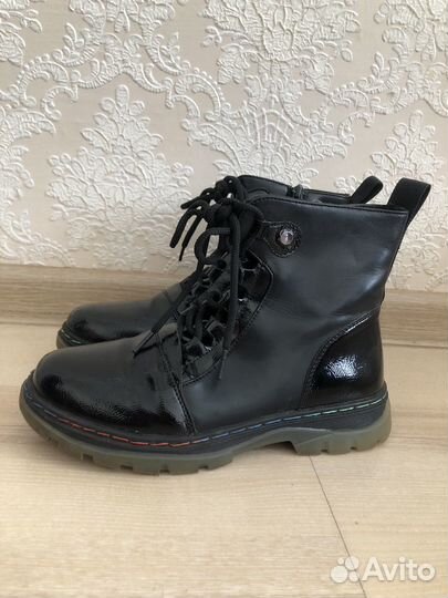 Ботинки демисезонные для девочки 34