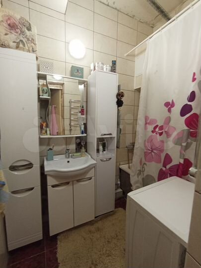 Комната 15 м² в 3-к., 1/5 эт.