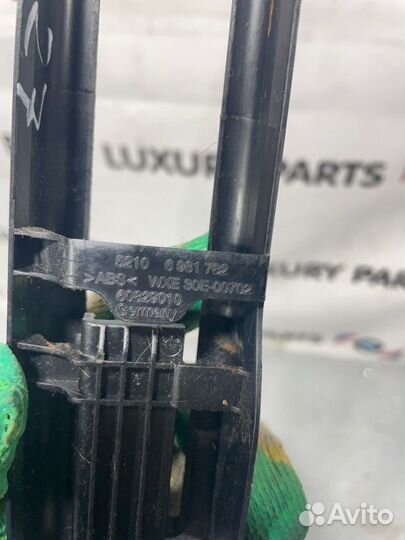 Заглушка накладка салазок сиденья Bmw 5 F10 528I