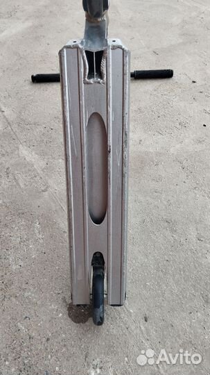 Трюковой самокат tech team chopper