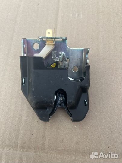 Замок багажника Honda civic 2001-2004/ City