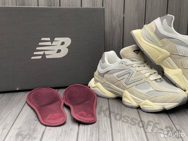 New Balance 9060