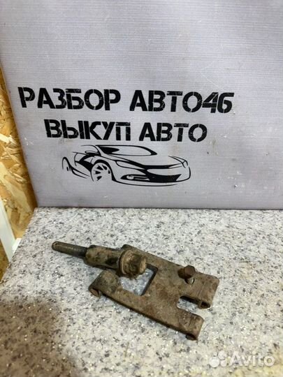 Кронштейн запасного колеса Ssangyong Kyron 2.0