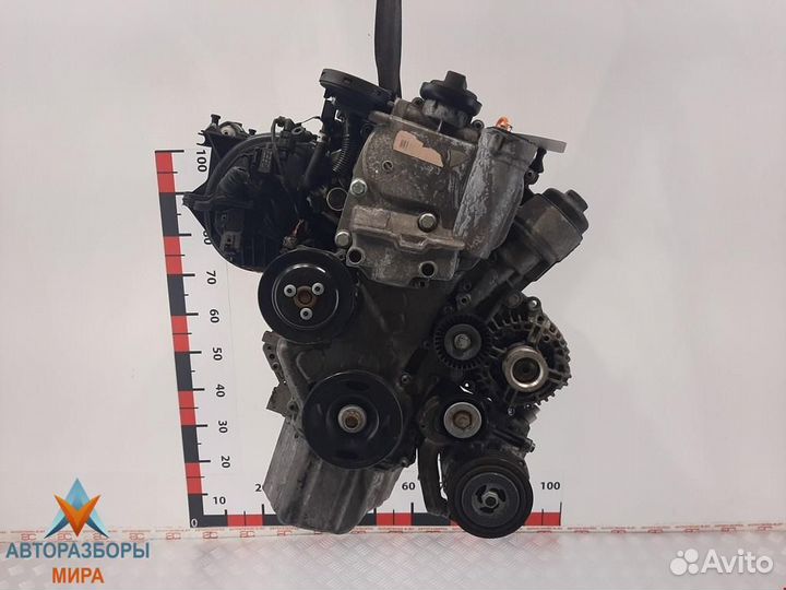 Топливная рампа Volkswagen Golf 4 2005 03C133204AH