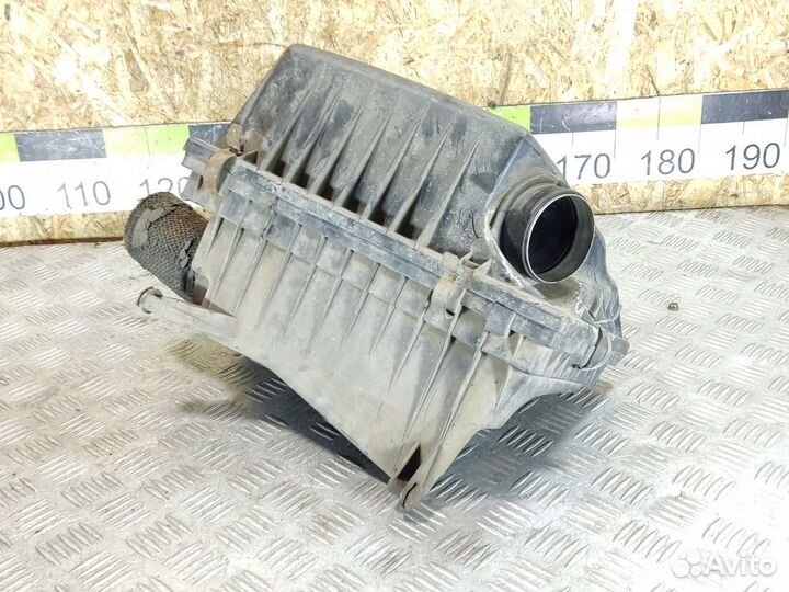 Корпус воздушного фильтра Opel Vectra B