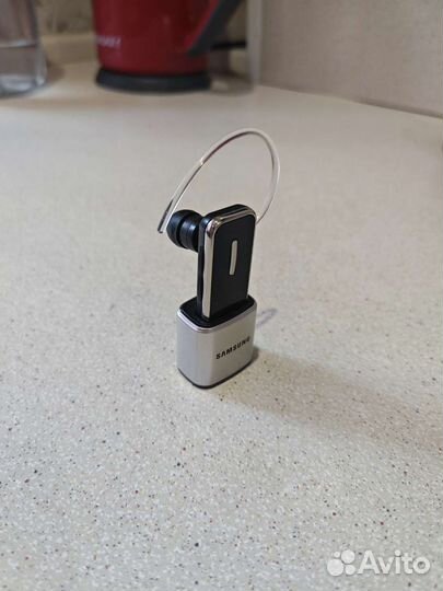 Bluetooth гарнитура samsung