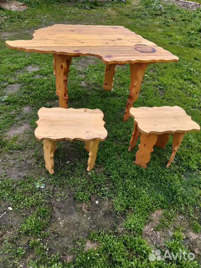 Стол ручной работы