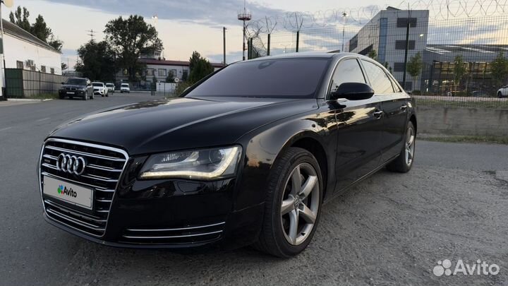 Audi A8 4.2 AT, 2012, 137 500 км
