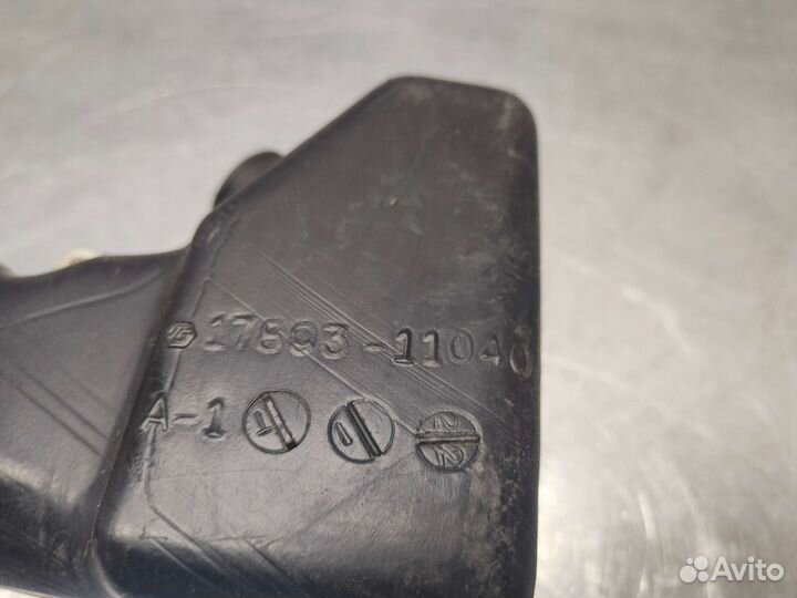 Воздухозаборник Toyota Tercel L40 1993 г.в