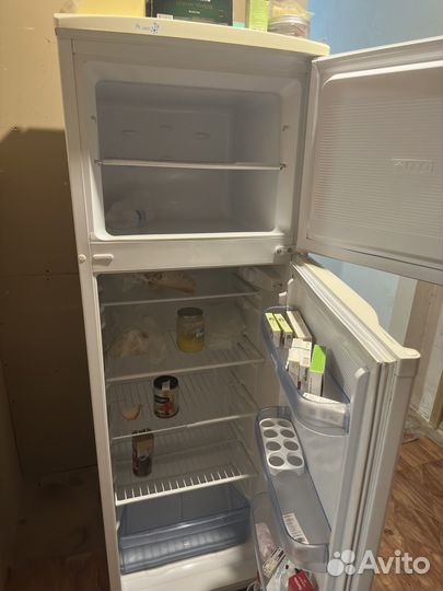 Холодильник не рабочий