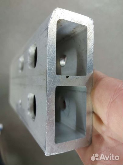 Усилитель заднего бампера Mitsubishi Outlander 3