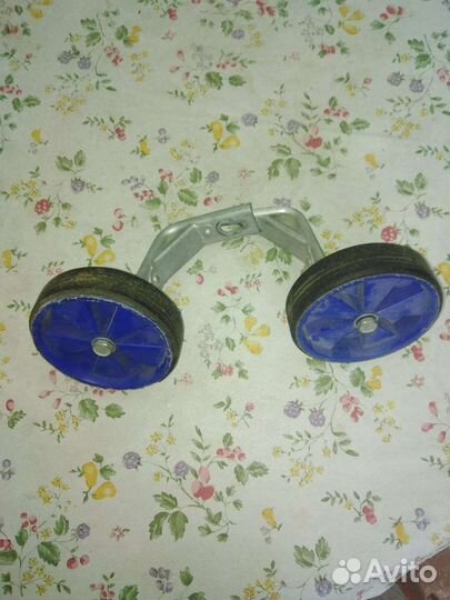 Колеса боковые для детского велосипеда