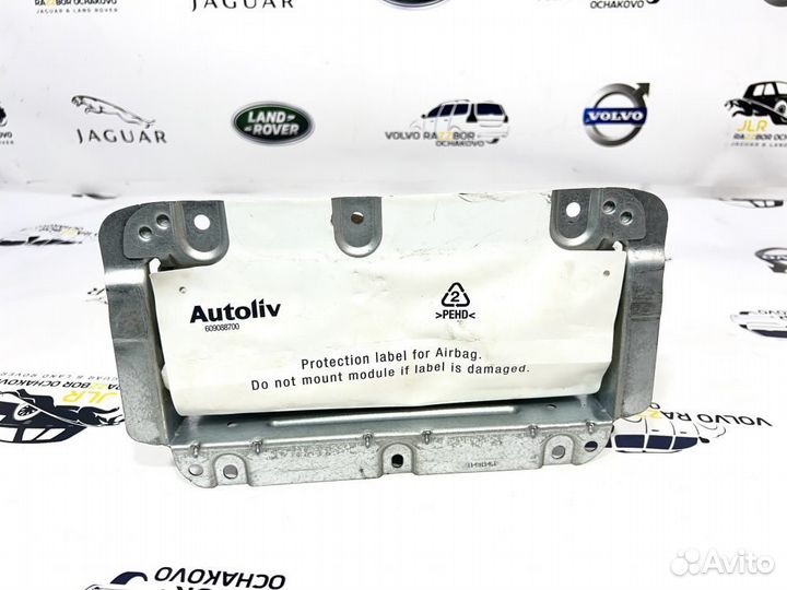 Подушка в торпедо Land Rover Freelander 2 06-14г