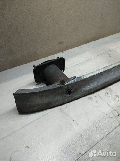 Усилитель бампера задний Mercedes E-Class W211