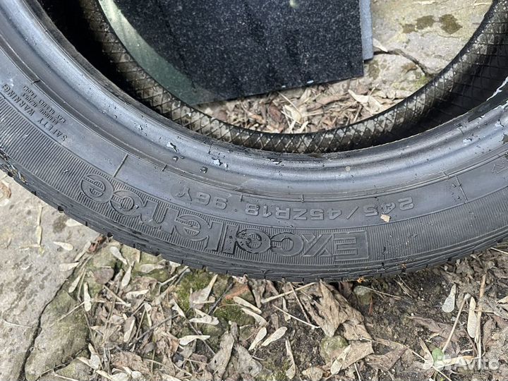 Goodyear Excellence 245/45 R18