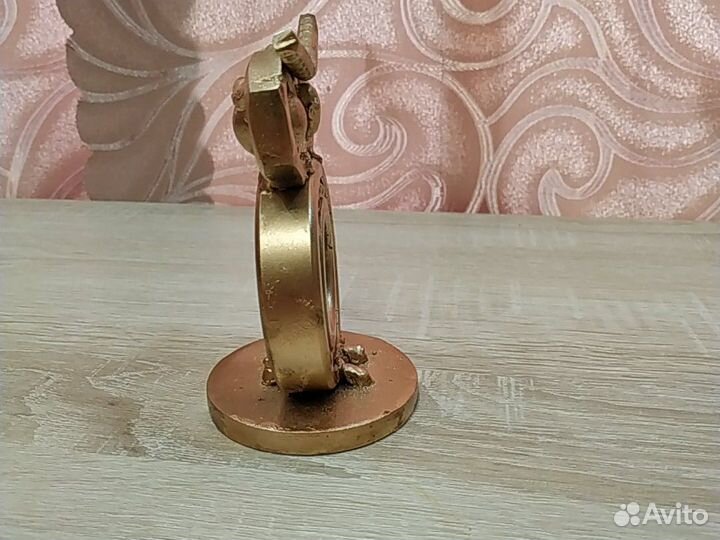 Фигурки из металла