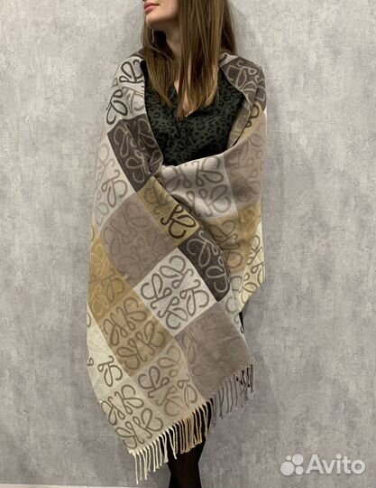 Шарф/палантин Loewe