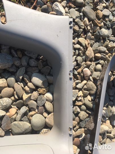 Toyota funcargo обшивка верхняя багажника