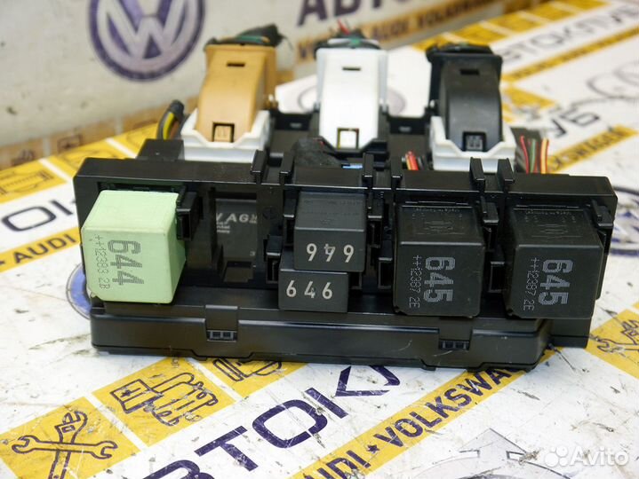 Блок комфорта VW Пассат Б7 B7