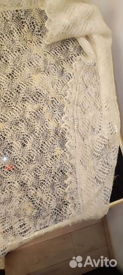 Оренбургский пуховый платок