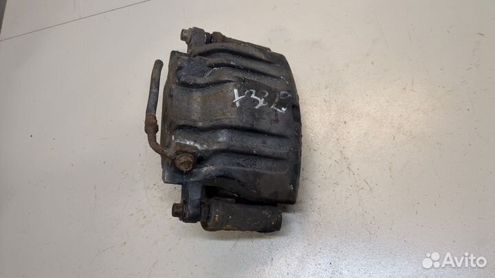 Суппорт Chrysler 300C, 2006