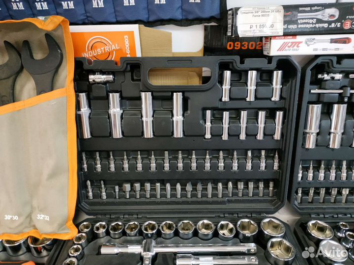 Набор инструмента 94 и ключи 8-32