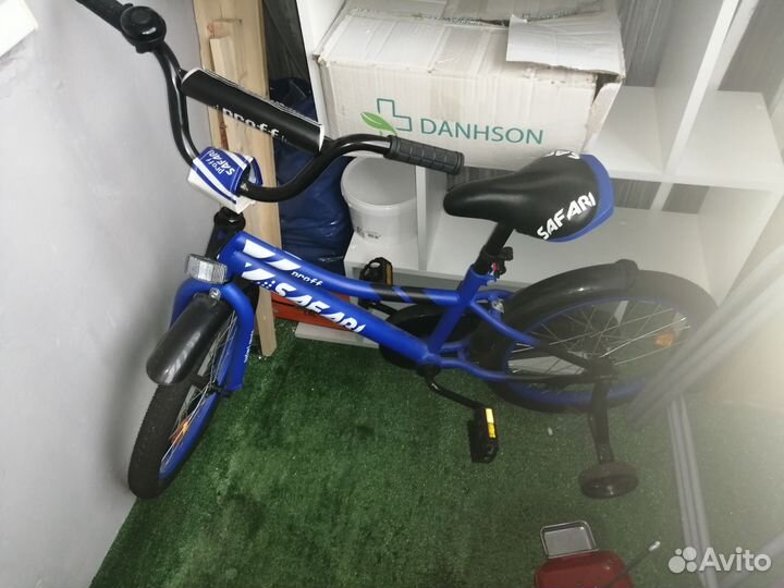 Детский велосипед 16