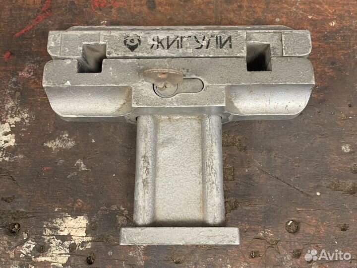 Замок на педали Жигули