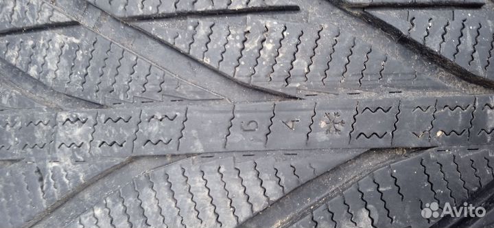 Nokian Tyres Hakkapeliitta R2 SUV 275/45 R20