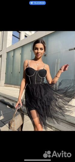 Вечернее платье