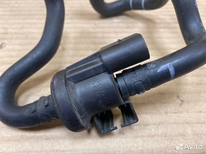 Клапан вентиляции топливного бака Volkswagen