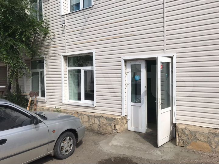 Свободного назначения, 96 м² Чичерина, 22