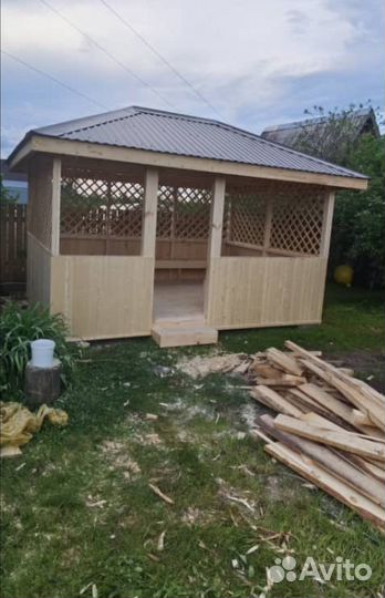 Бригада строителей