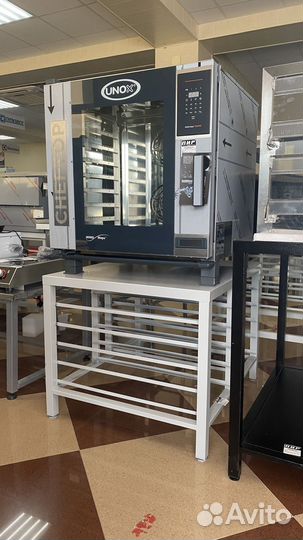 Пароконвектомат Unox xevc-0711-ezrm