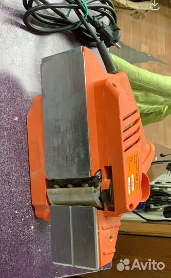 Рубанок спец бру-600