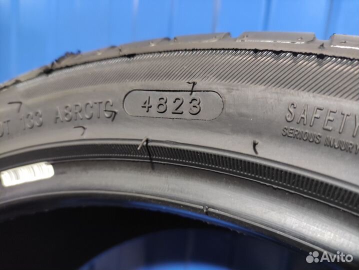 Mileking MK927 225/40 R18