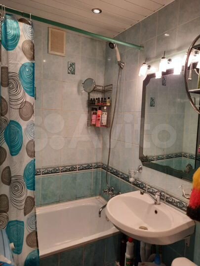 2-к. квартира, 42 м², 3/5 эт.