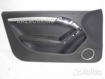 Обшивка двери передней правой