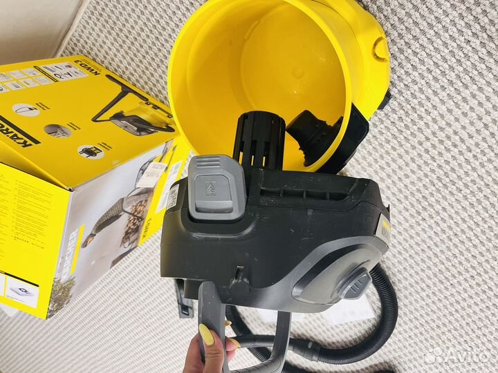 Бытовой пылесос karcher