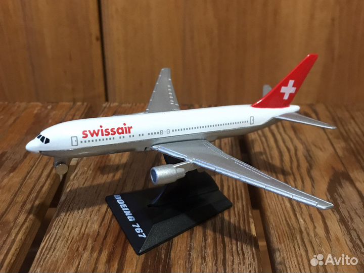 Модель самолета Boing 767